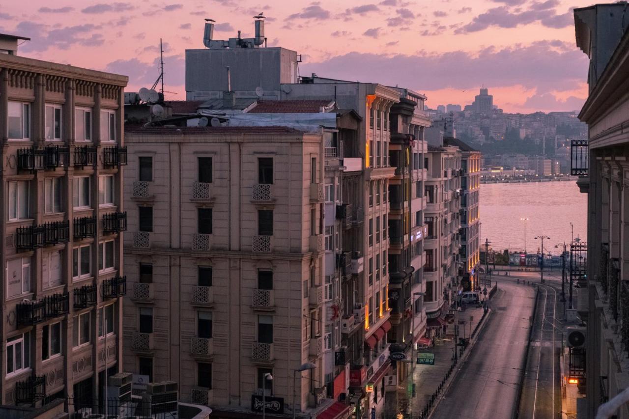 Tarihi Isparta Palas Istanbul Bagian luar foto